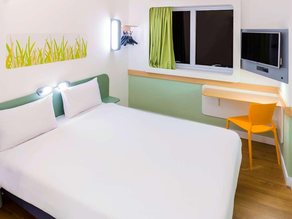 Ibis Budget Osasco Room photo